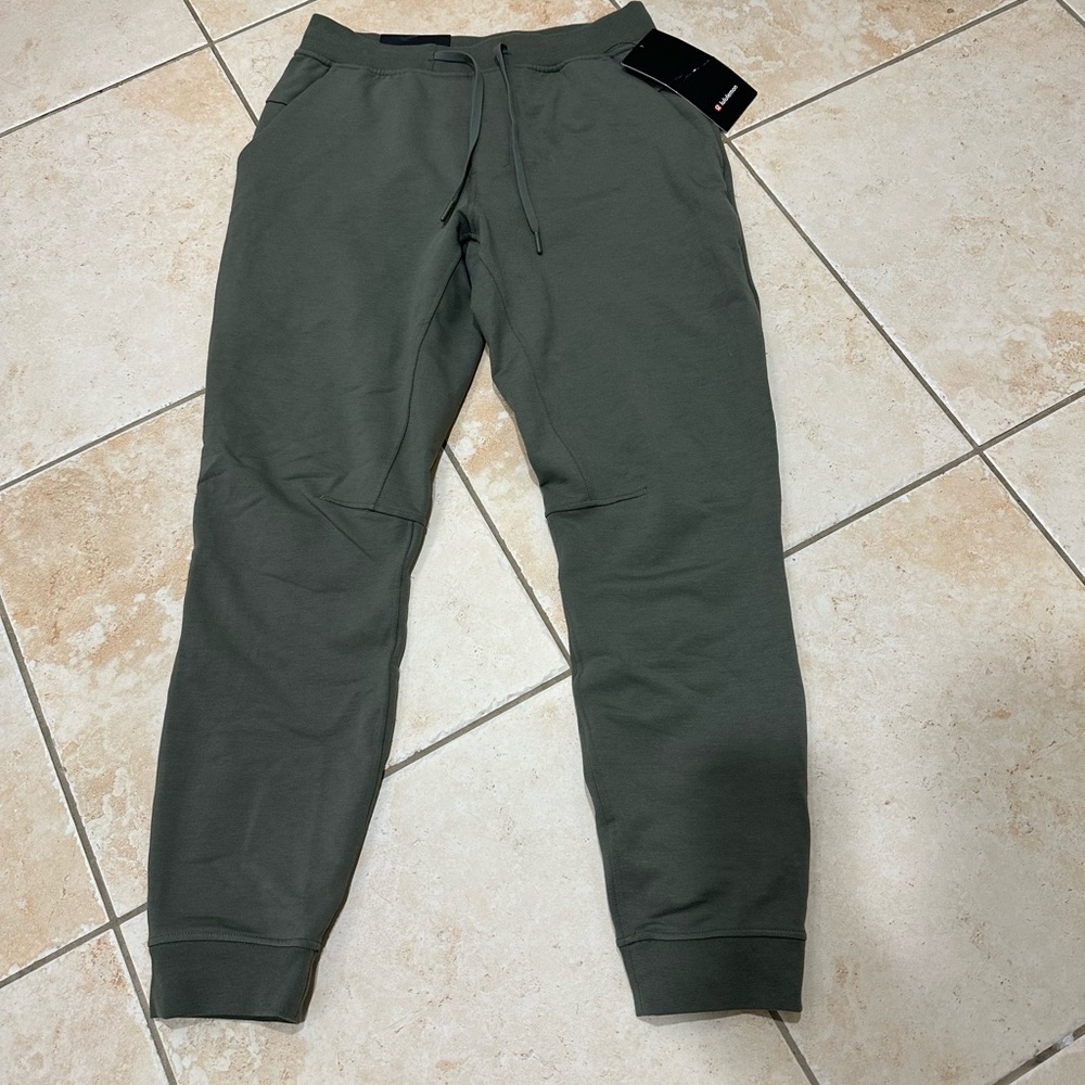 Lululemon Men's Olive City Sweat Jogger Pants